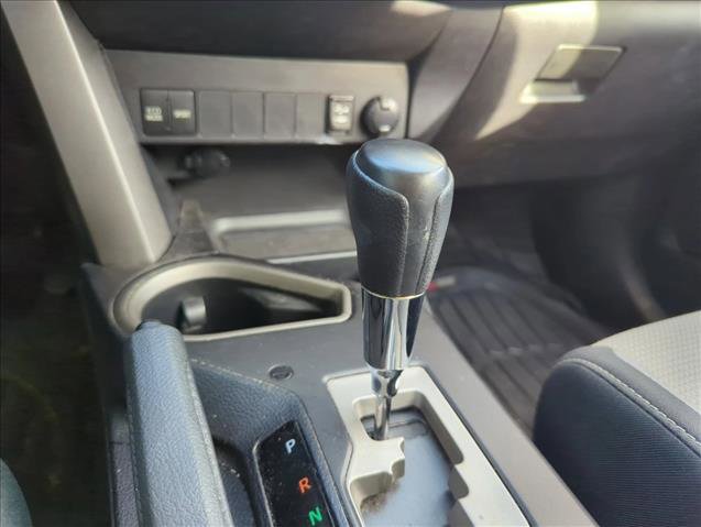 Used 2018 Toyota RAV4 XLE image 6