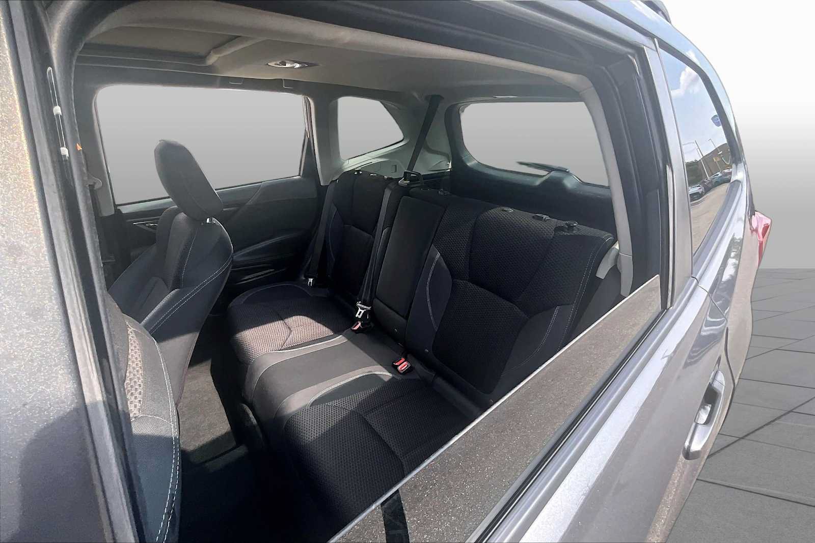 Used 2021 Subaru Forester Premium AWD/4WD image 21