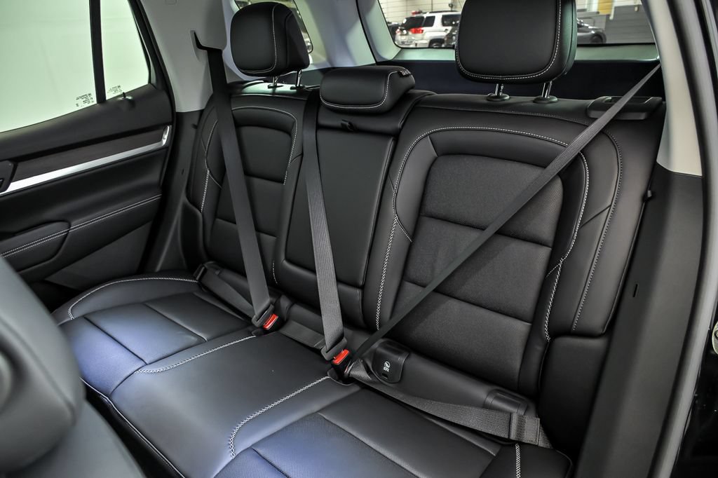 New 2026 GMC Terrain Denali w/ LPO, Floor Liner Package AWD/4WD image 9
