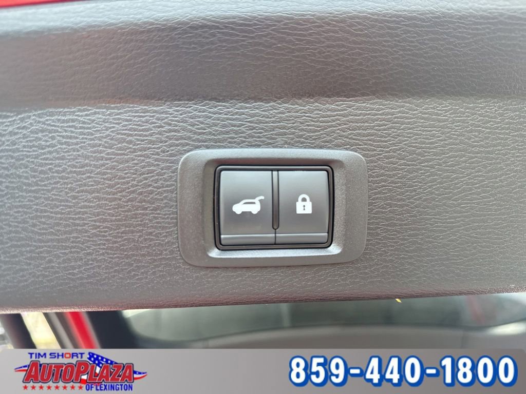 Used 2025 Mitsubishi Outlander AWD image 22