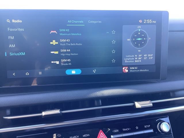 Certified 2025 Hyundai Santa Cruz SEL image 32