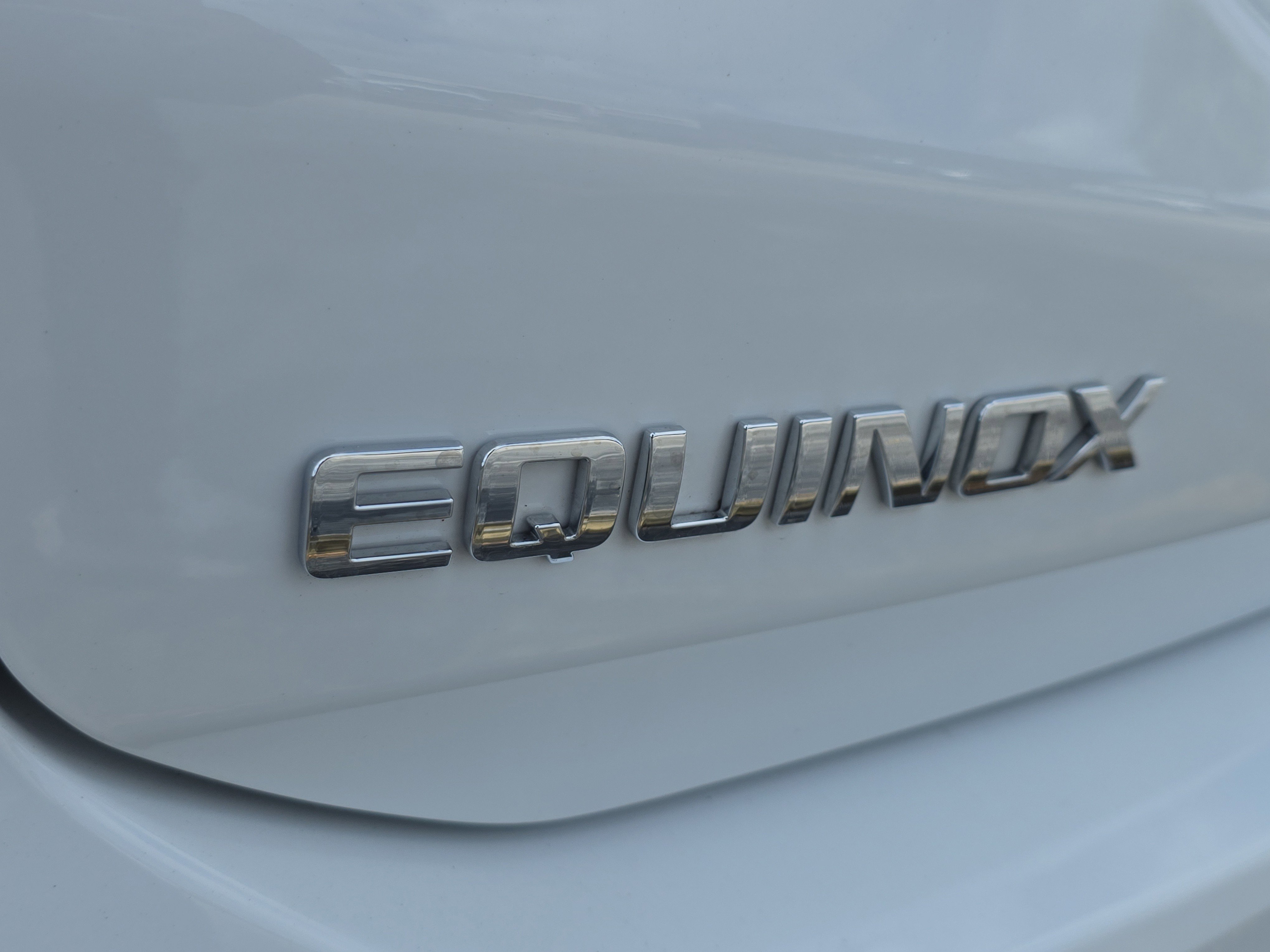 Used 2022 Chevrolet Equinox Premier FWD image 10