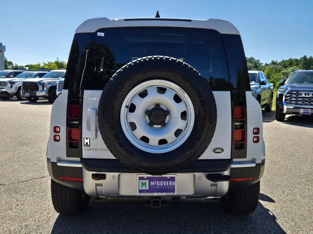 Used 2023 Land Rover Defender 90 S AWD/4WD image 4