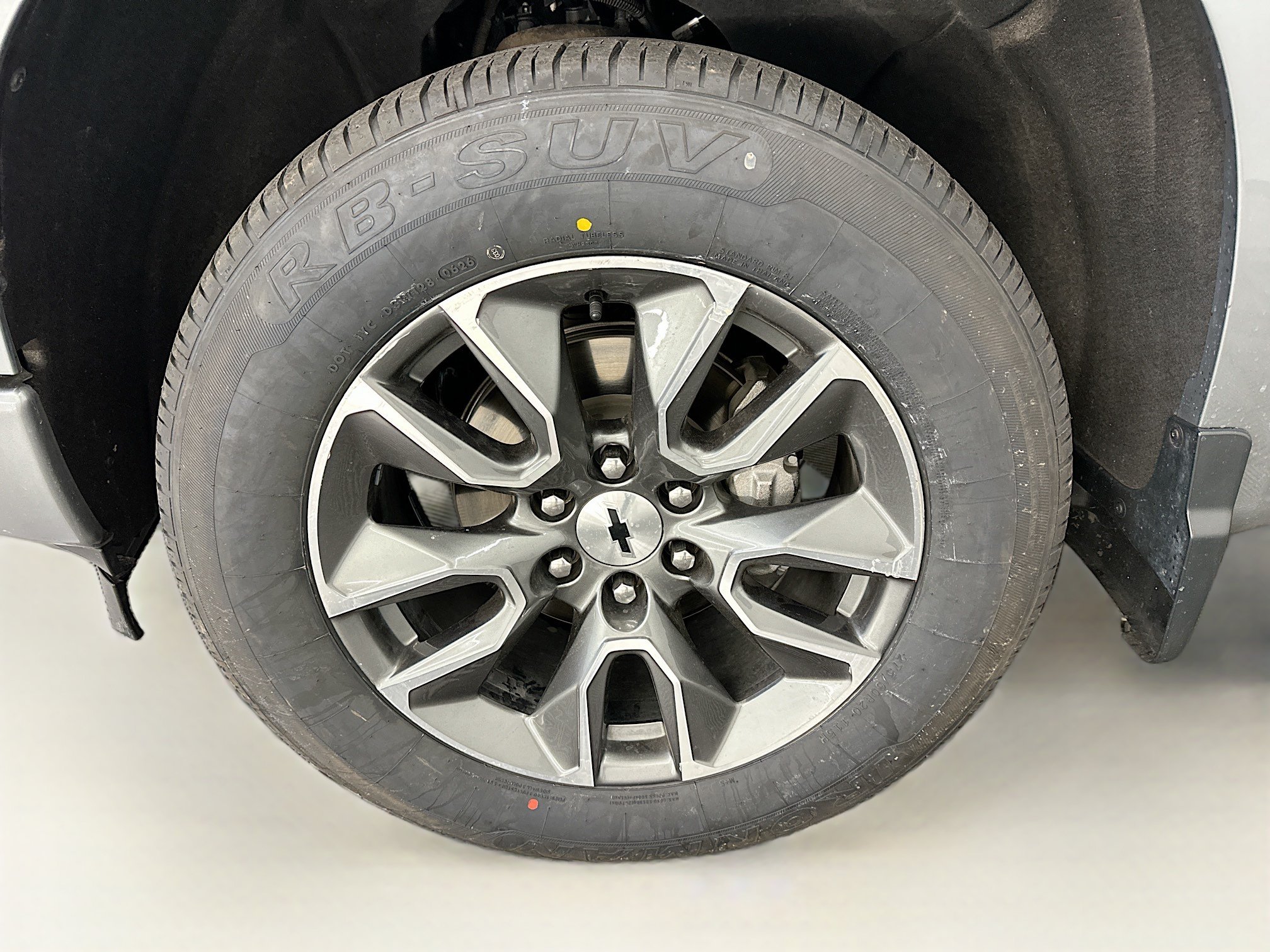 Used 2023 Chevrolet Silverado 1500 RST AWD/4WD image 35