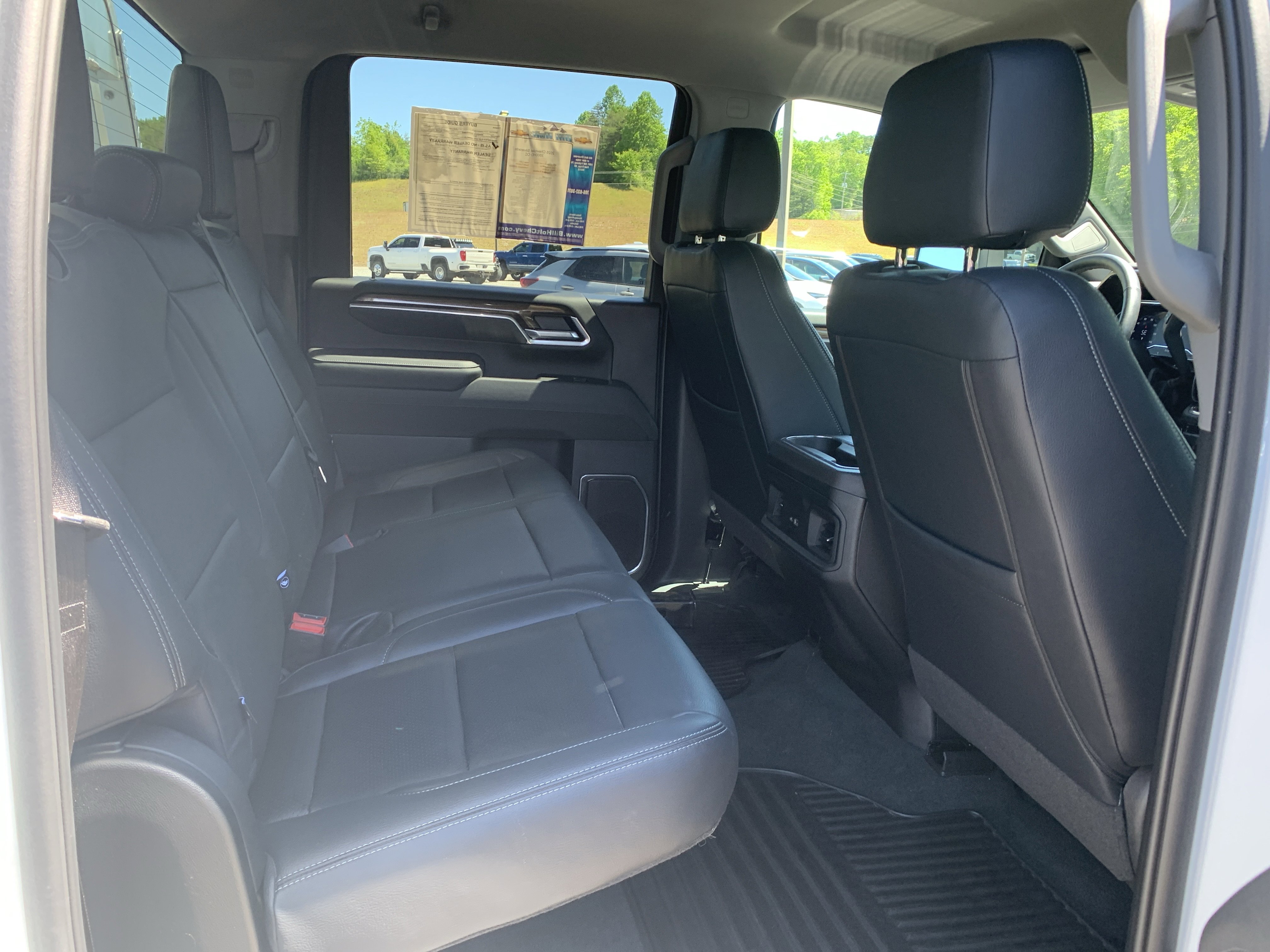 Used 2025 Chevrolet Silverado 3500 LT w/ Convenience Package AWD/4WD image 42