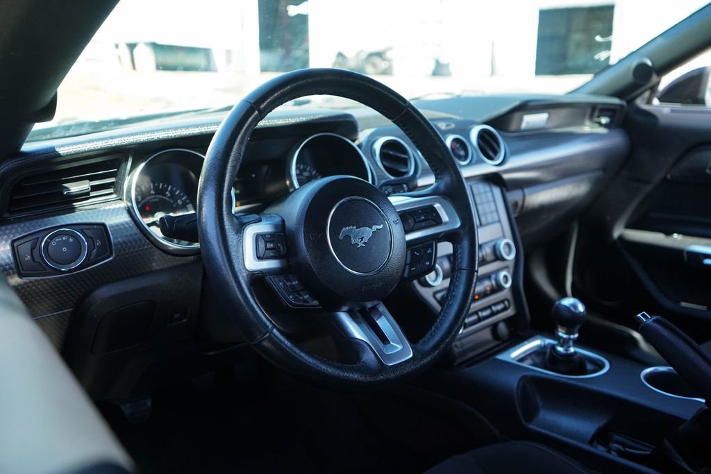 Used 2019 Ford Mustang EcoBoost w/ Ecoboost Performance Package image 7