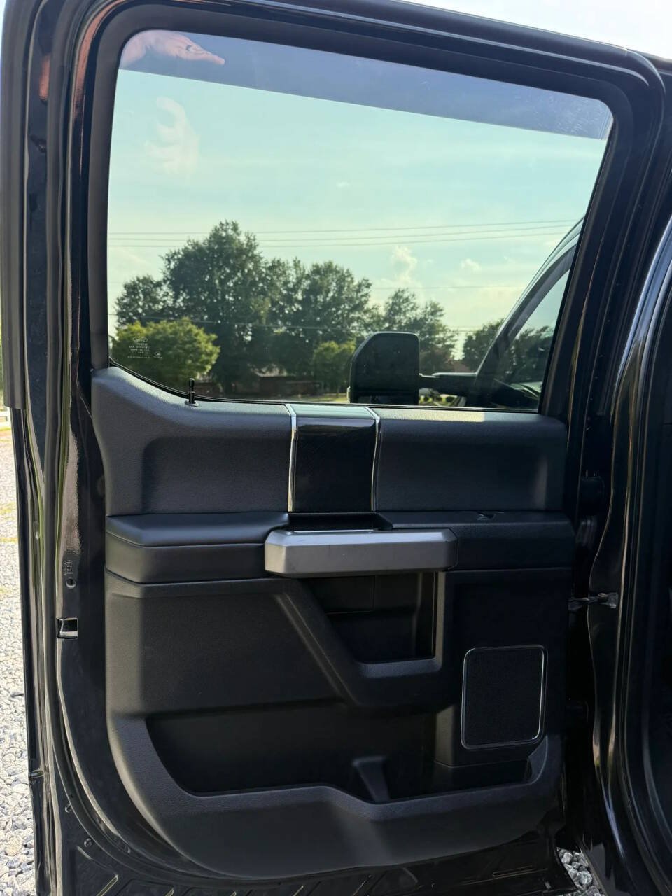 Used 2021 Ford F450 Platinum w/ FX4 Off-Road Package AWD/4WD image 19