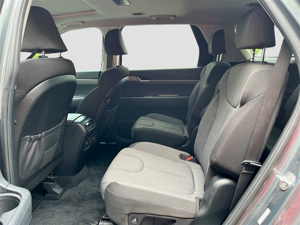 Used 2022 Hyundai Palisade SEL w/ Cargo Package image 24