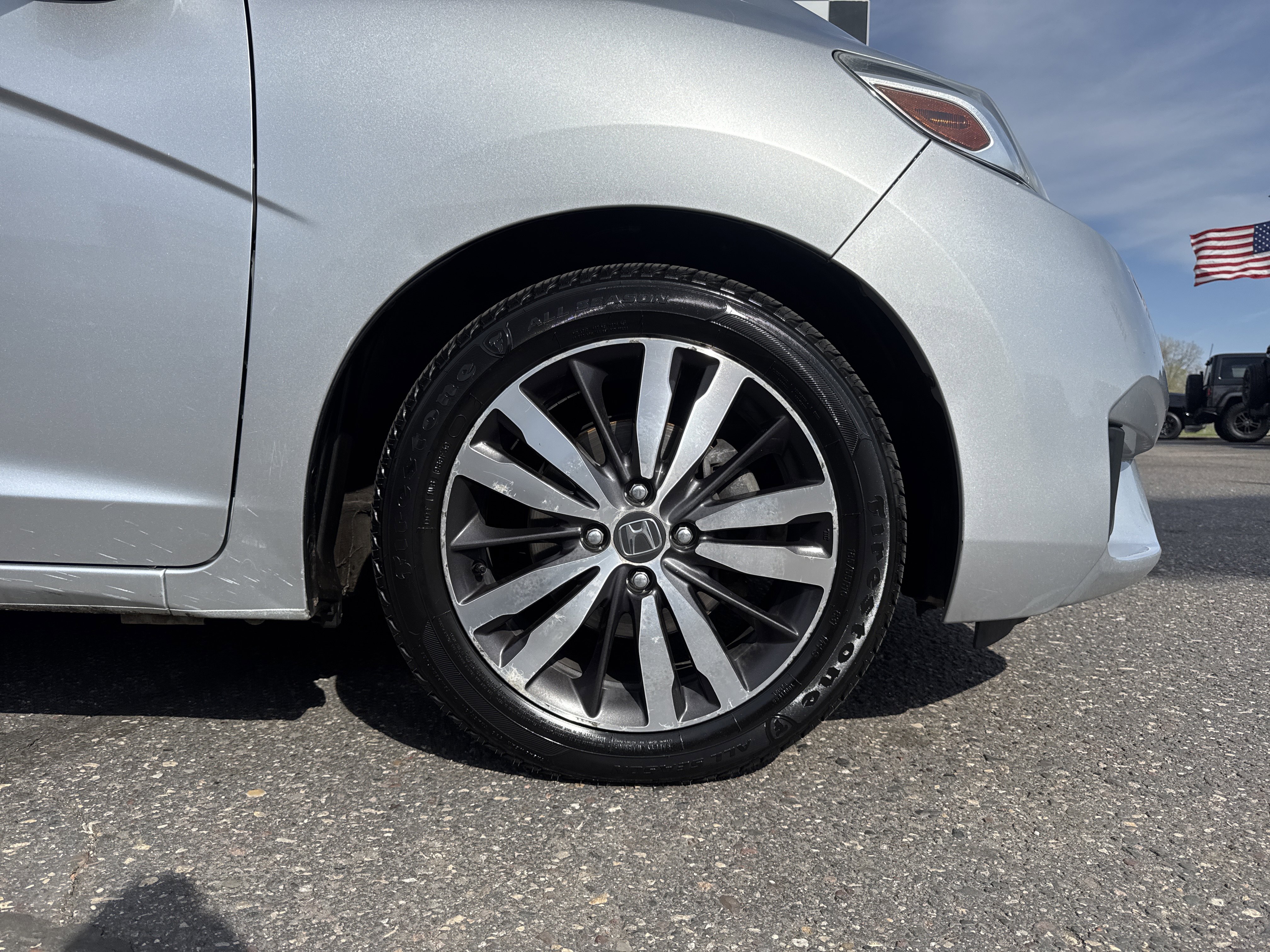 Used 2016 Honda Fit EX image 9