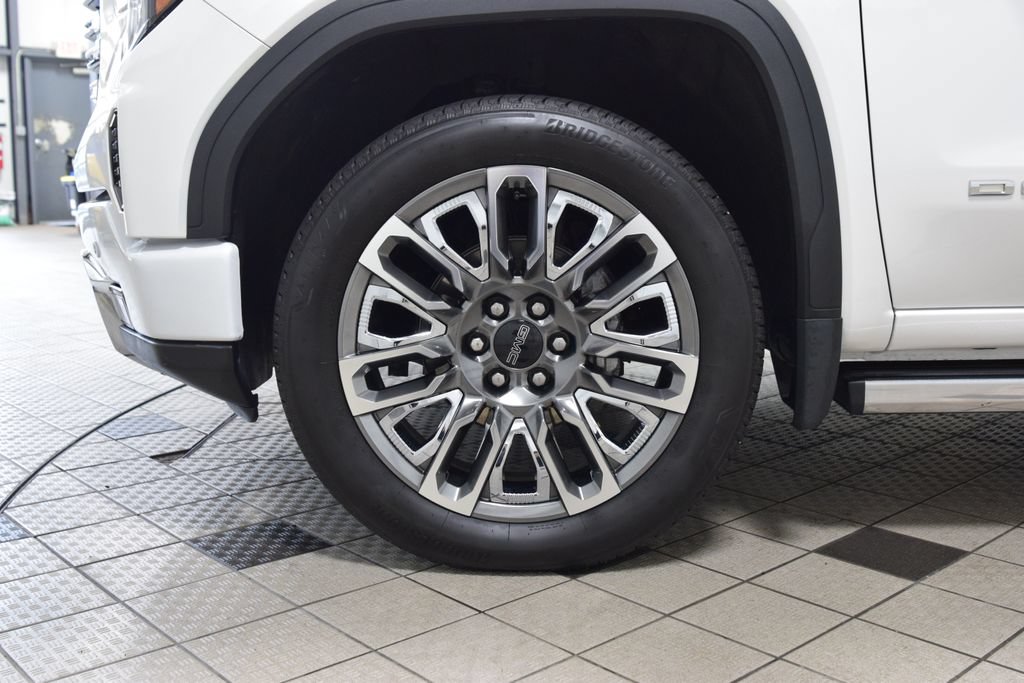 Used 2024 GMC Sierra 1500 Denali Ultimate AWD/4WD image 28