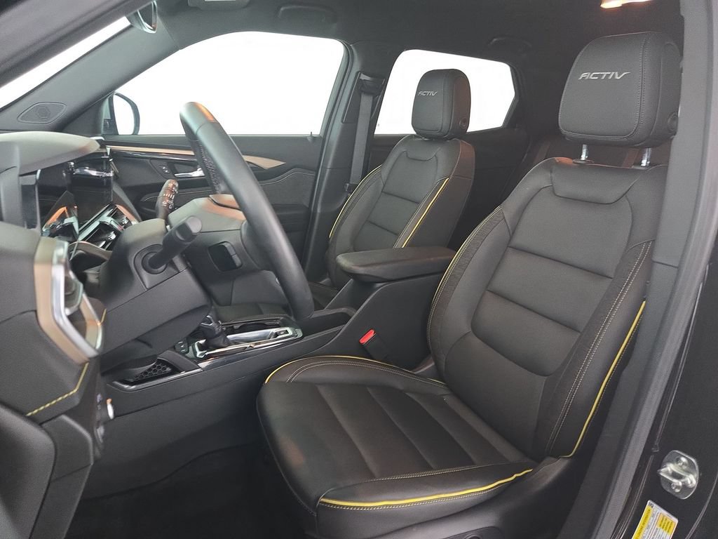 Used 2025 Chevrolet TrailBlazer ACTIV w/ Convenience Package FWD image 24