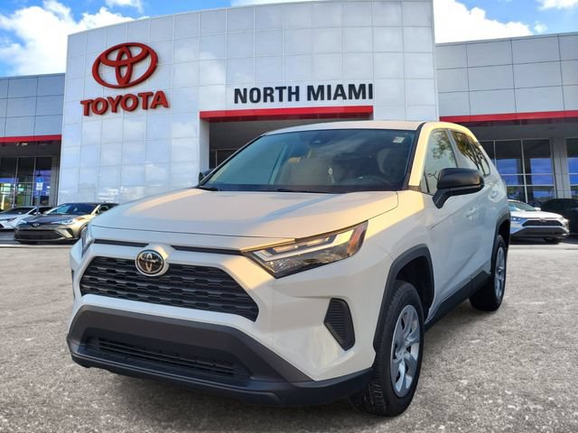 Used 2025 Toyota RAV4 LE FWD image 2