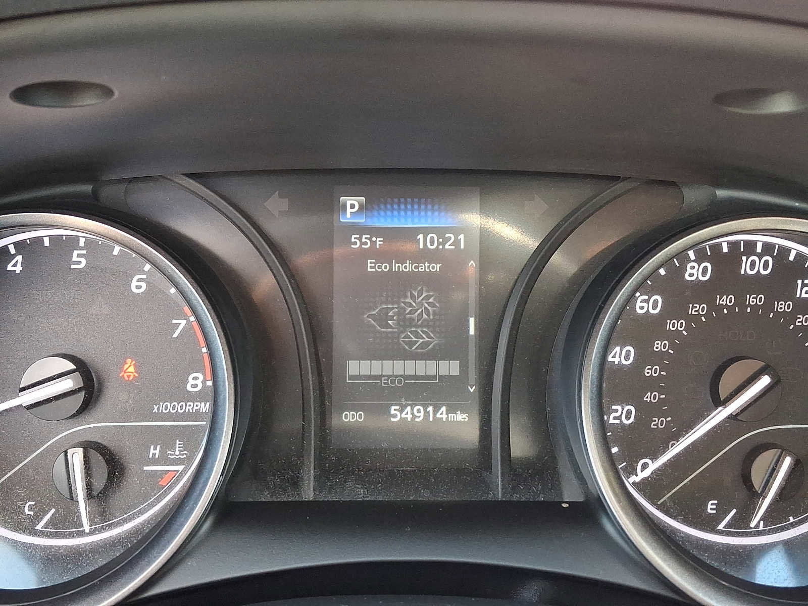 Used 2024 Toyota Camry SE FWD image 19