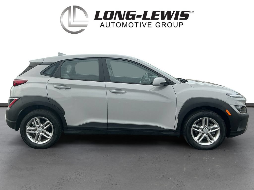 Used 2022 Hyundai Kona SE FWD image 8