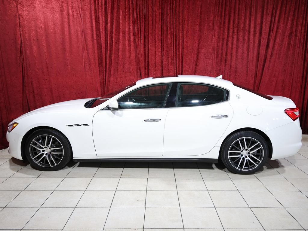 Used 2018 Maserati Ghibli RWD image 4