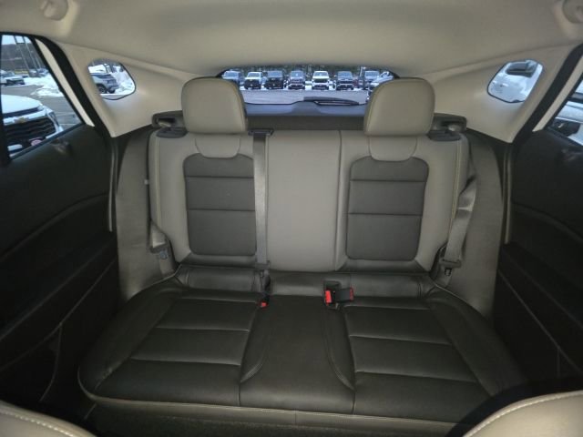 Used 2026 Chevrolet Trax ACTIV w/ Sunroof Package image 23