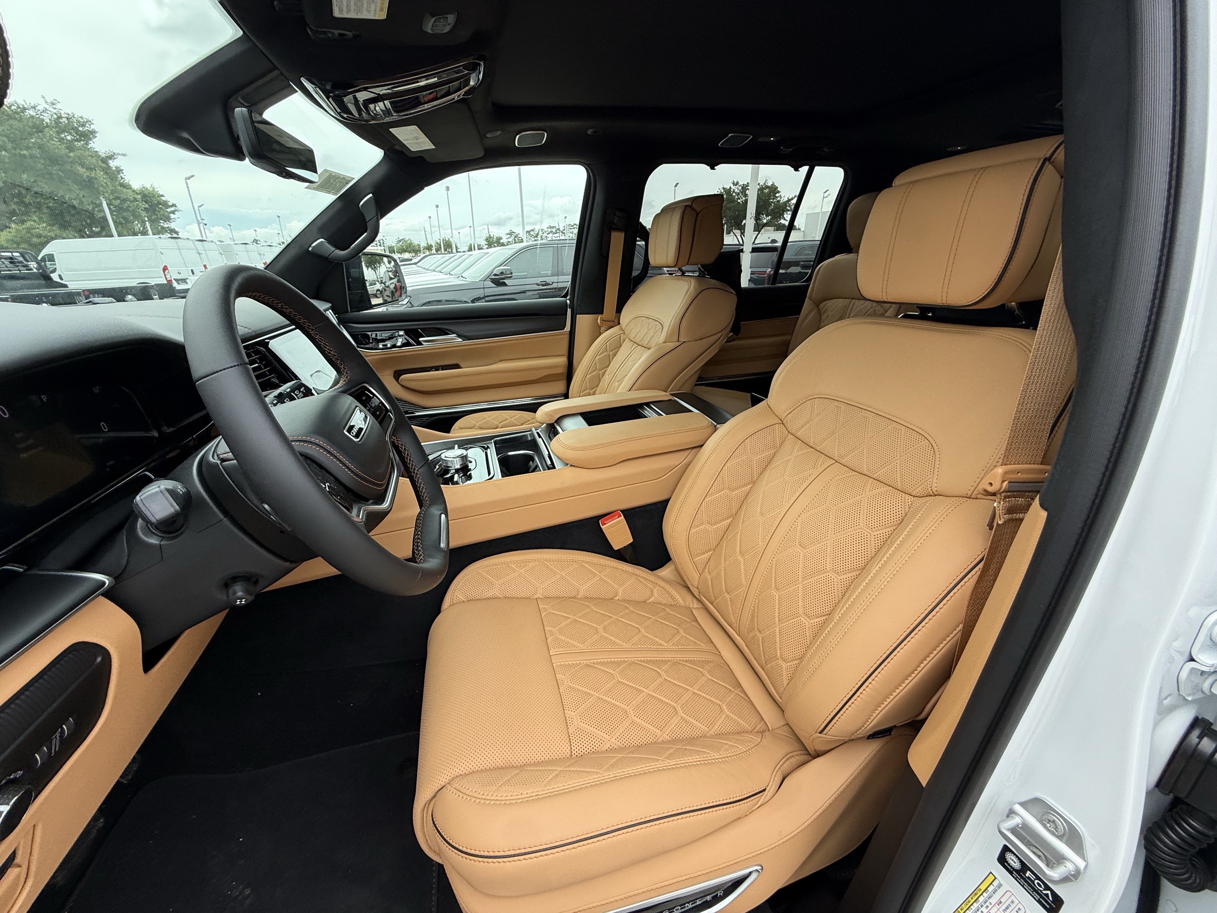 New 2026 Jeep Grand Wagoneer L Summit AWD/4WD image 17