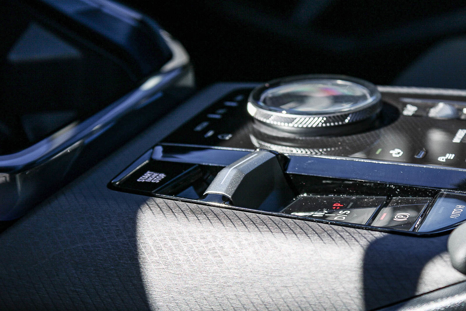 Certified 2025 BMW X3 xDrive30i w/ M Sport Package image 22