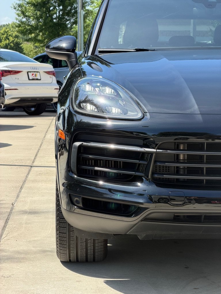 Used 2023 Porsche Cayenne Platinum Edition AWD/4WD image 10