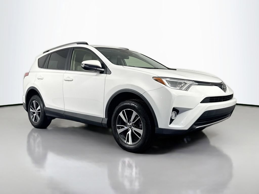 Used 2018 Toyota RAV4 XLE w/ Plus Extra Value Package FWD image 3