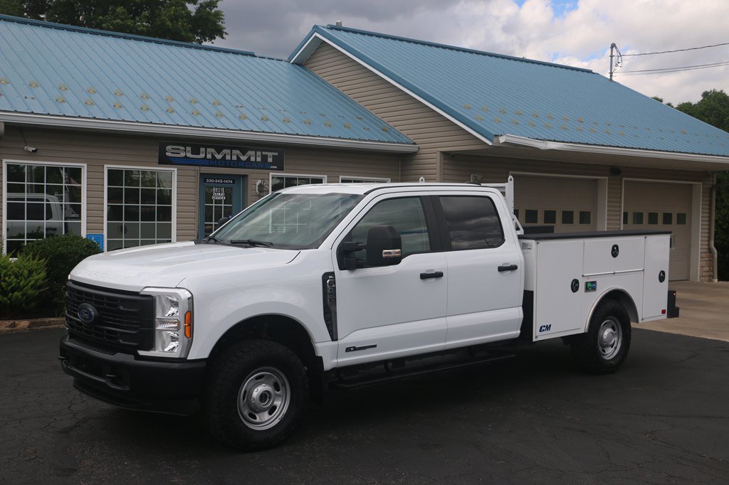 Used 2025 Ford F250 XL w/ XL Off-Road Package AWD/4WD image 1