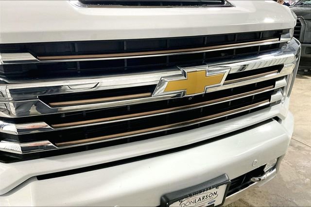 Certified 2023 Chevrolet Silverado 2500 High Country AWD/4WD image 11