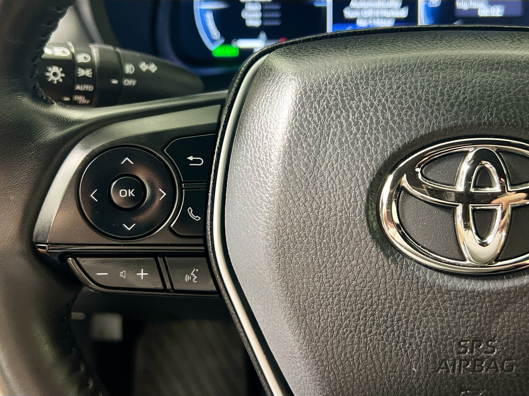 Used 2023 Toyota Venza Limited AWD/4WD image 18