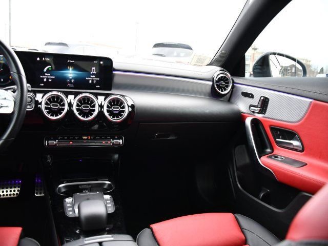 Used 2023 Mercedes-Benz CLA 250 image 19