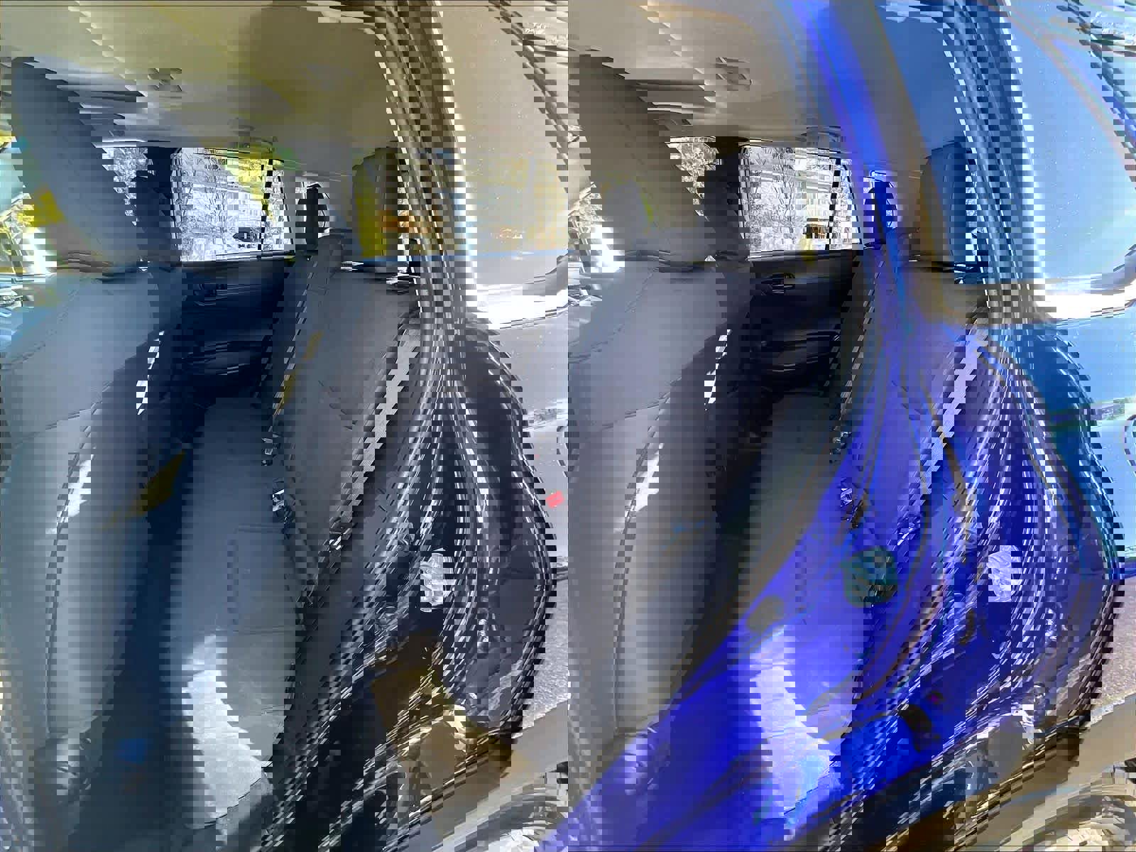 Used 2023 Toyota Corolla Cross LE image 15