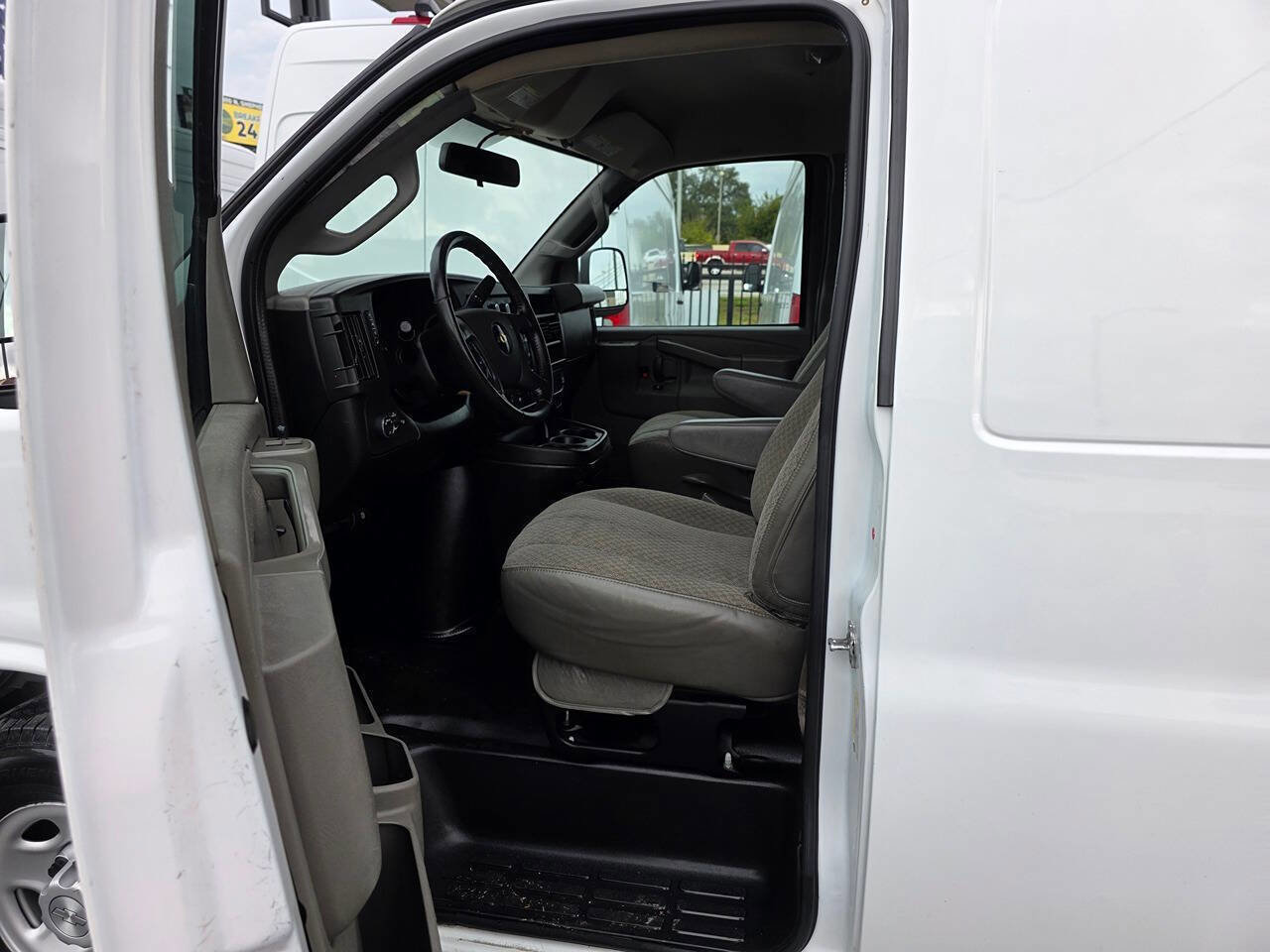 Used 2020 Chevrolet Express 2500 w/ Safety Package image 15