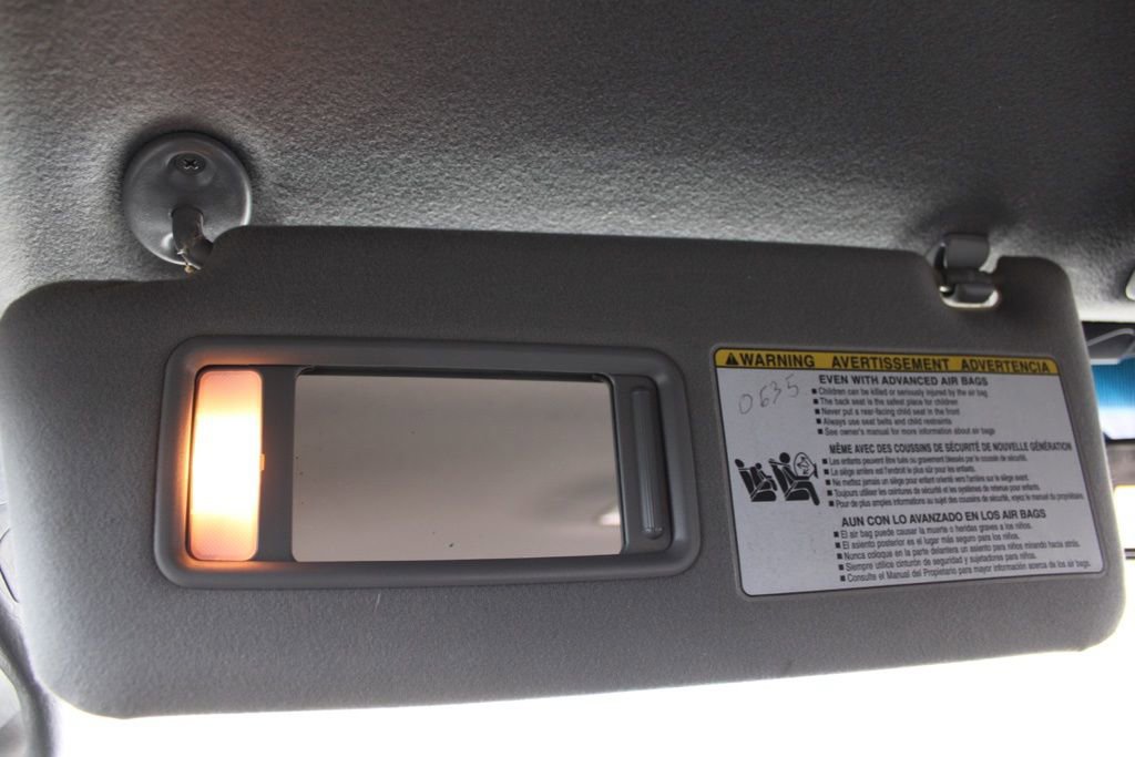 Used 2014 Toyota Tacoma 4x4 Double Cab w/ SR5 Package image 41