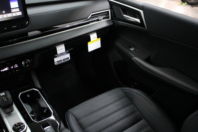 New 2026 Mitsubishi Outlander Trail Edition image 22