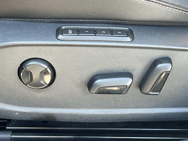 Used 2022 Volkswagen Jetta SEL FWD image 26