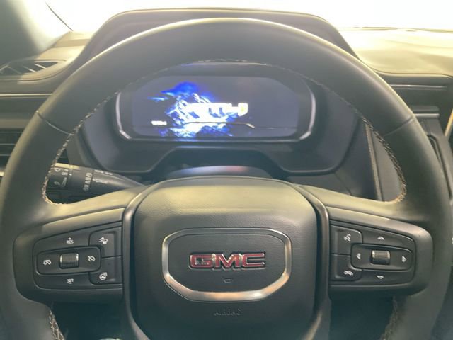 Used 2024 GMC Yukon AT4 w/ LPO, Floor Liner Package AWD/4WD image 21
