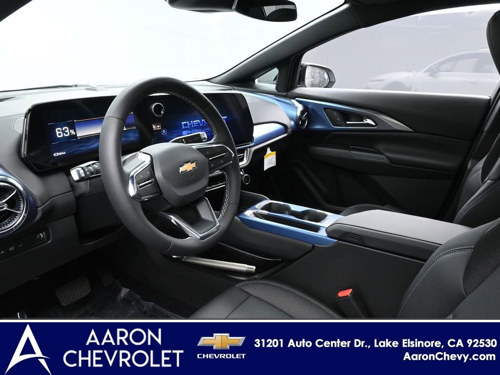 New 2026 Chevrolet Equinox EV LT w/ LPO, Blackout Package image 7