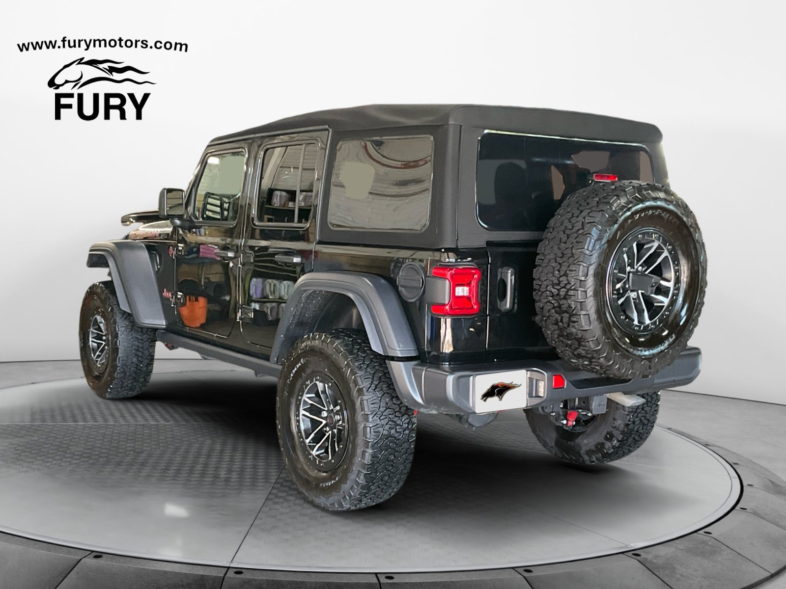 Used 2024 Jeep Wrangler Unlimited Rubicon w/ XTREMEE 35" Tire Package AWD/4WD image 6