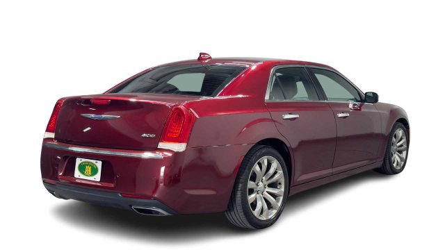Used 2018 Chrysler 300 Limited w/ Safetytec Plus Group RWD image 2