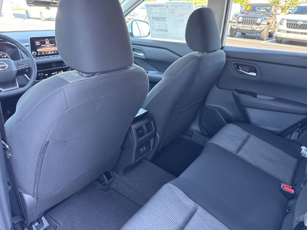 New 2026 Nissan Rogue SV FWD image 13