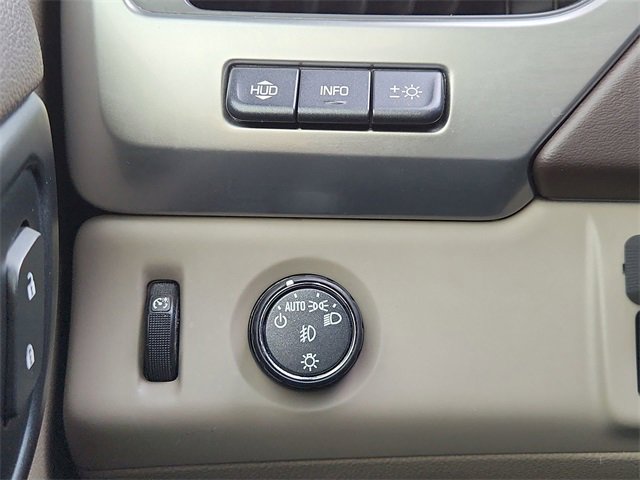 Used 2017 Chevrolet Tahoe Premier image 18