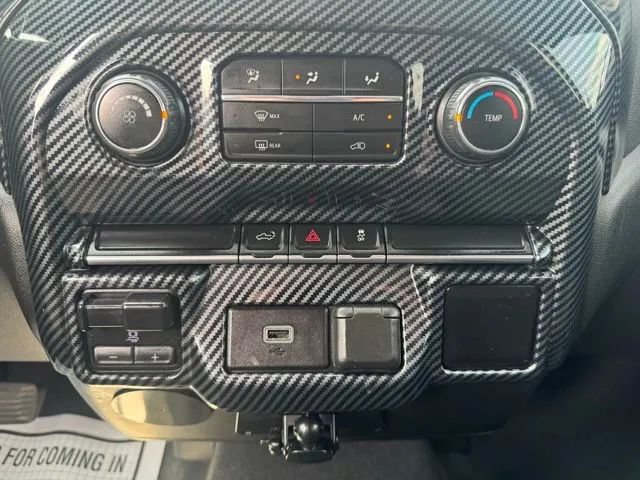 Used 2019 Chevrolet Silverado 1500 Custom w/ Custom Convenience Package AWD/4WD image 26