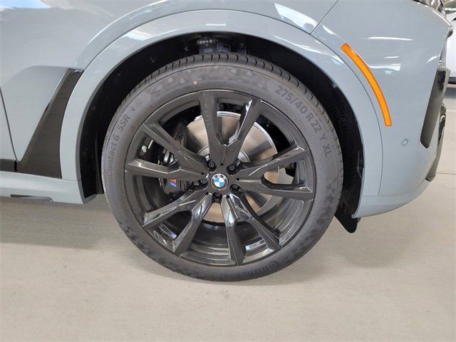 New 2026 BMW X7 xDrive40i w/ Executive Package image 4