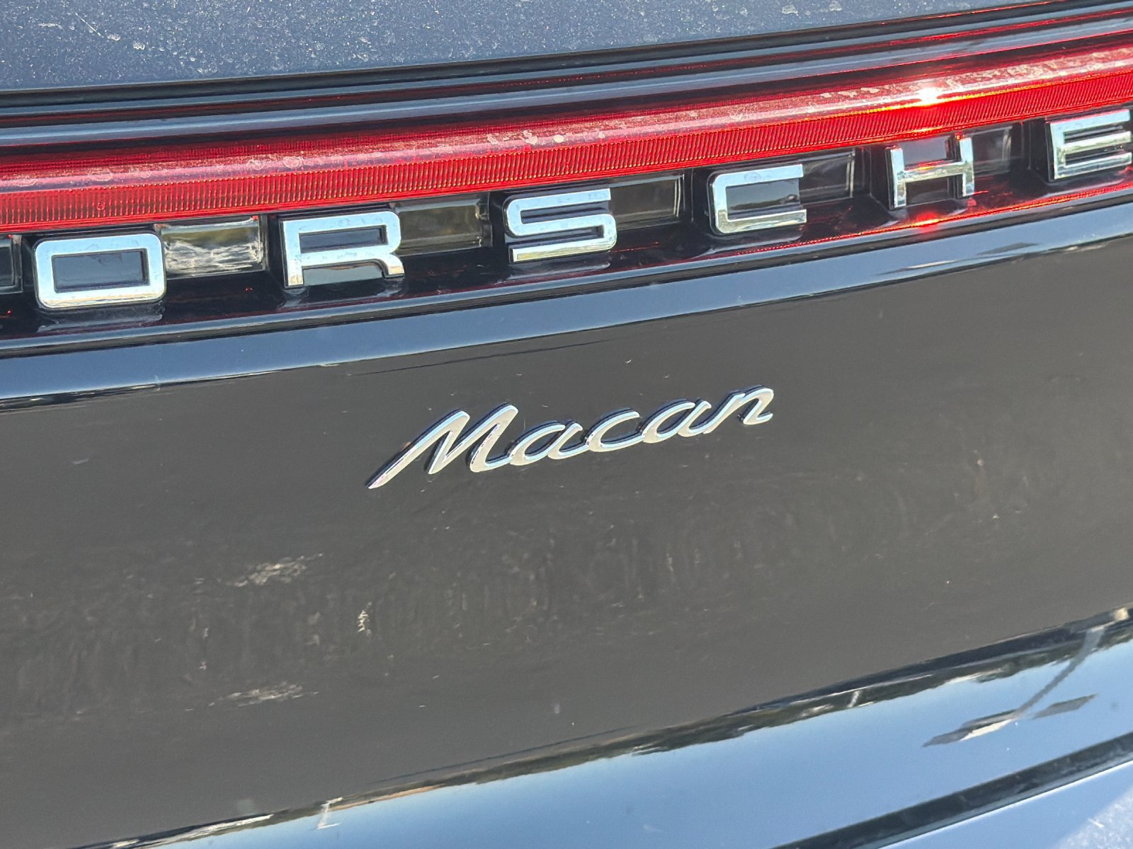 New 2026 Porsche Macan AWD/4WD image 27