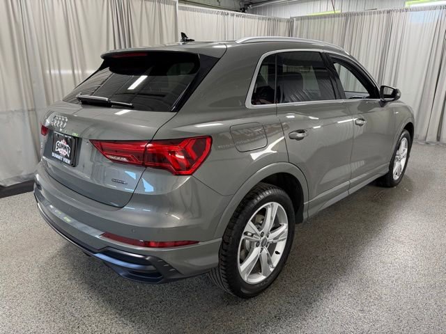 Used 2020 Audi Q3 2.0T Premium Plus w/ Premium Plus Package AWD/4WD image 4