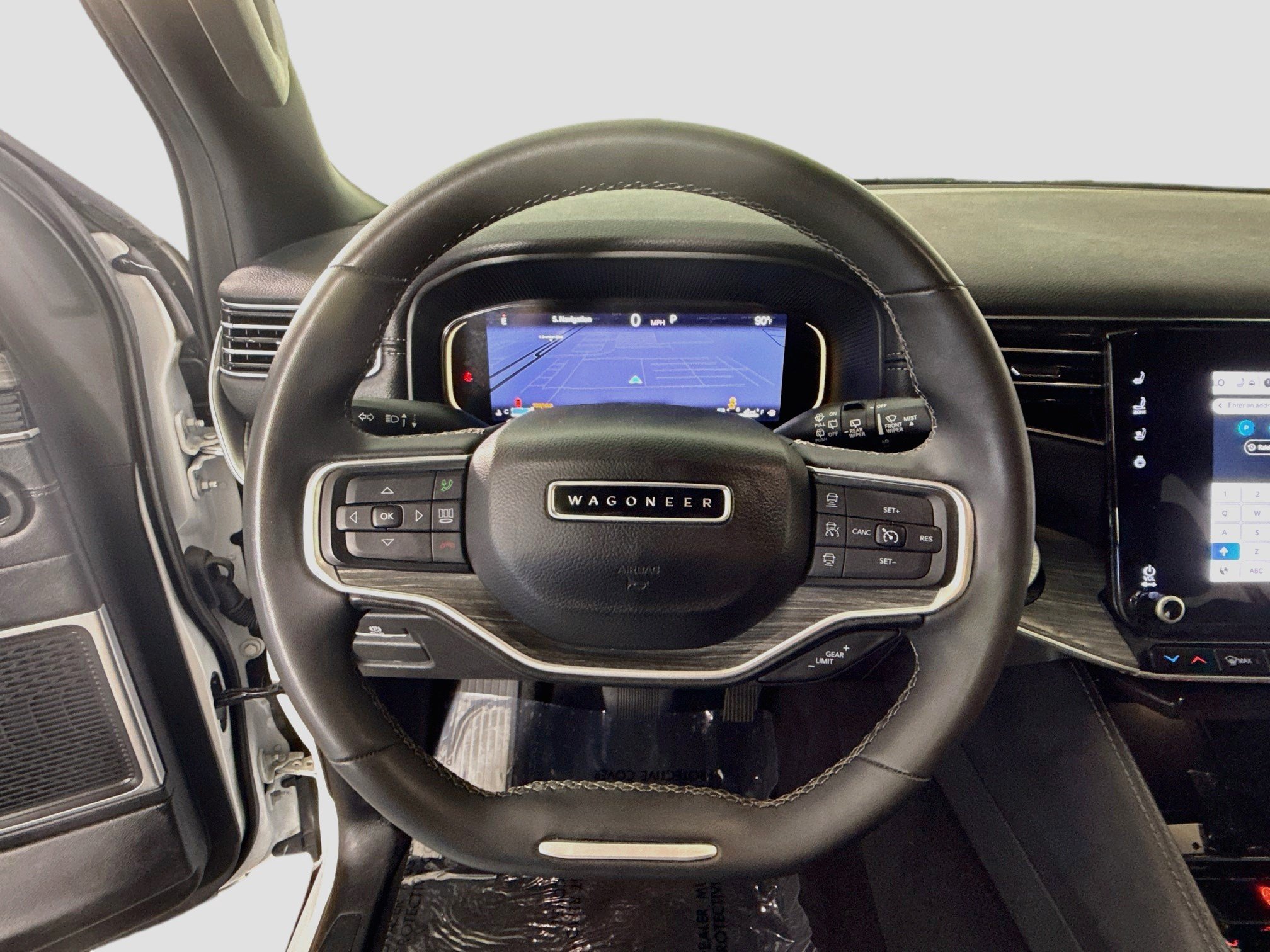 Used 2024 Jeep Wagoneer Series III AWD/4WD image 13