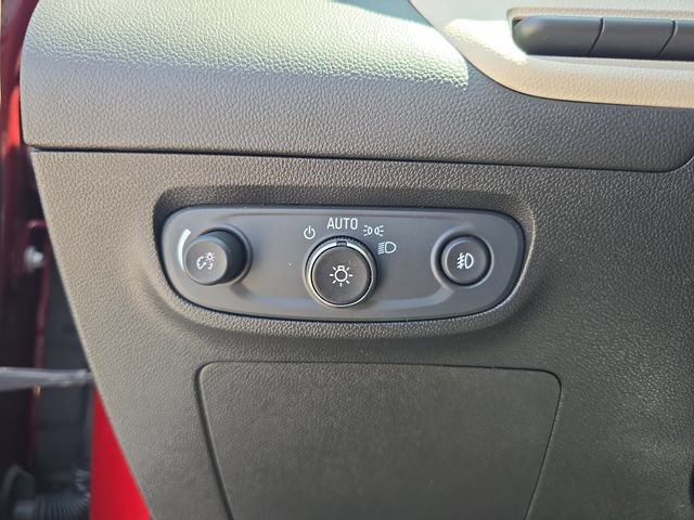 Certified 2022 Buick Encore GX Essence w/ Advanced Technology Package FWD image 24