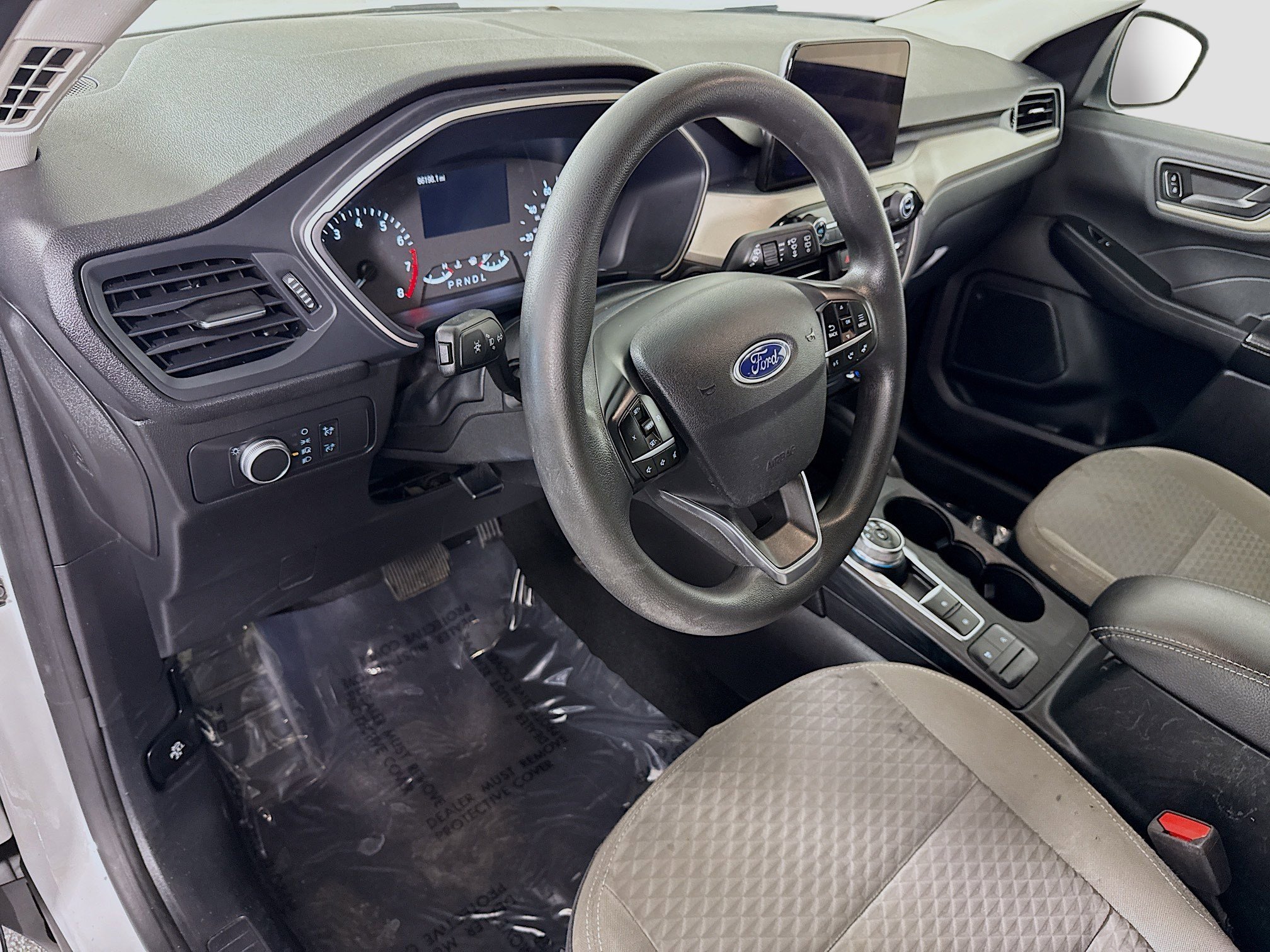 Used 2022 Ford Escape SE image 23