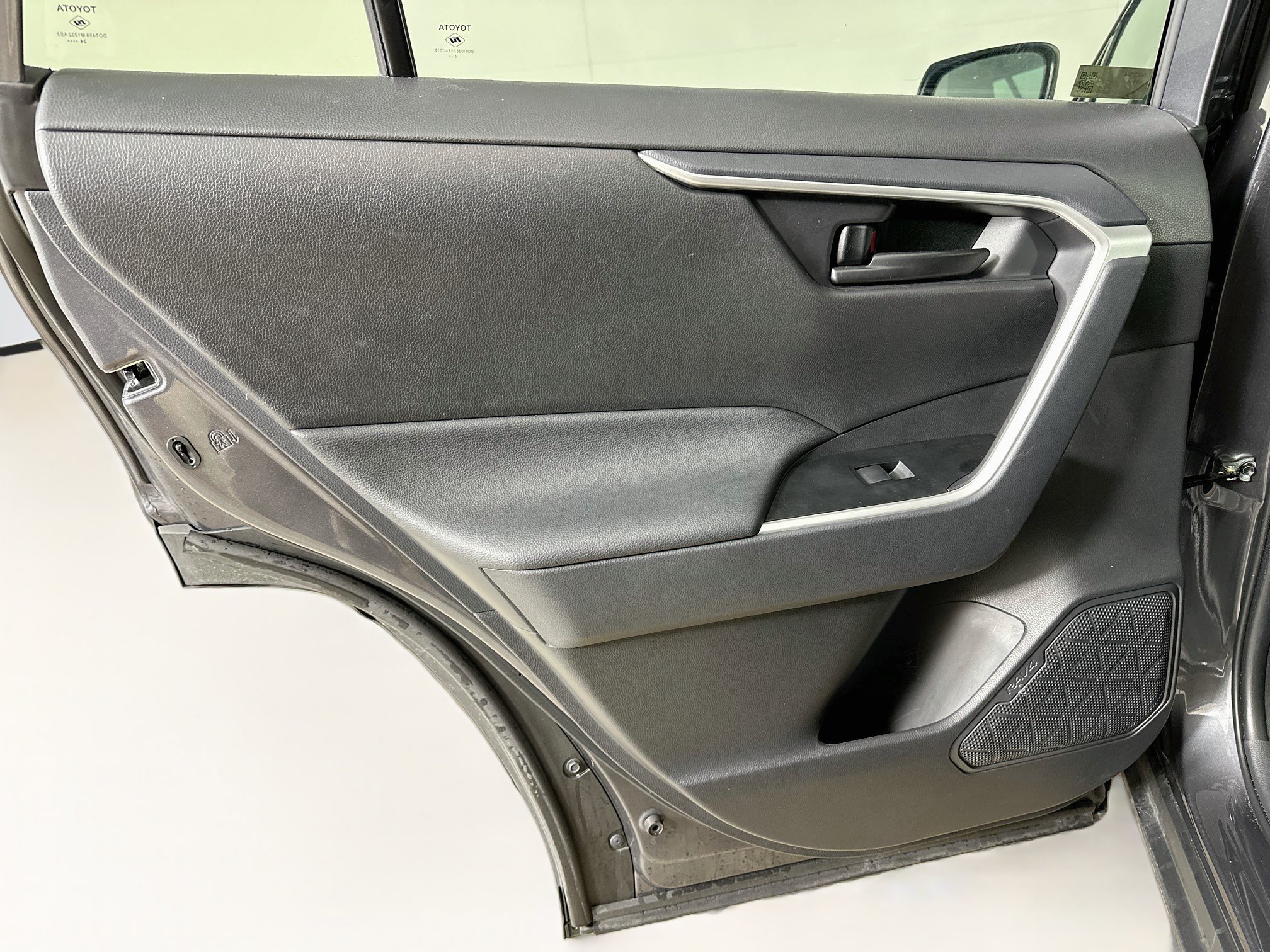 Used 2025 Toyota RAV4 LE FWD image 26