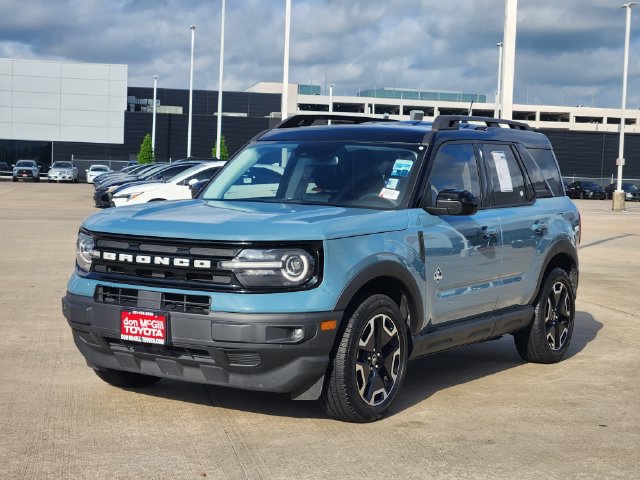 Used 2023 Ford Bronco Sport Outer Banks w/ Tech Package AWD/4WD image 3