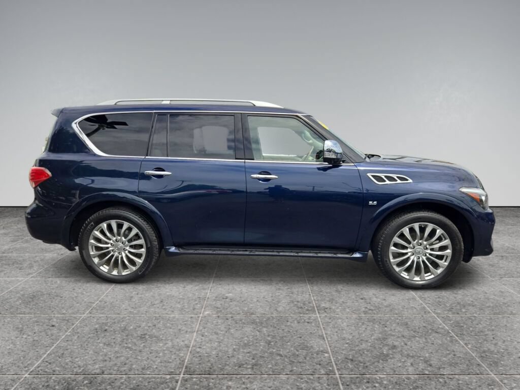 Used 2015 INFINITI QX80 4WD w/ Deluxe Technology Package image 4