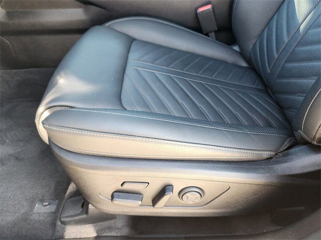 Certified 2025 Kia Sorento SX Prestige image 25